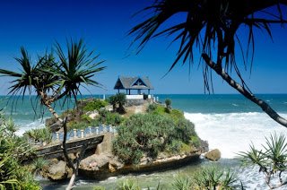 pantai kukup